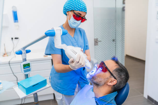 Best Emergency Dental Care for Broken or Chipped Teeth in Wright, FL